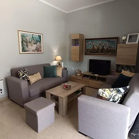 Theros Family Apartamento *